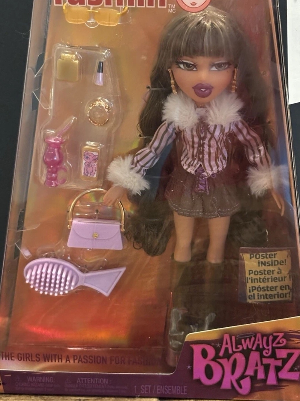 Alwayz Bratz Yasmin Fashion Doll with 10 Accessories and Poster, Multicolor NIP!